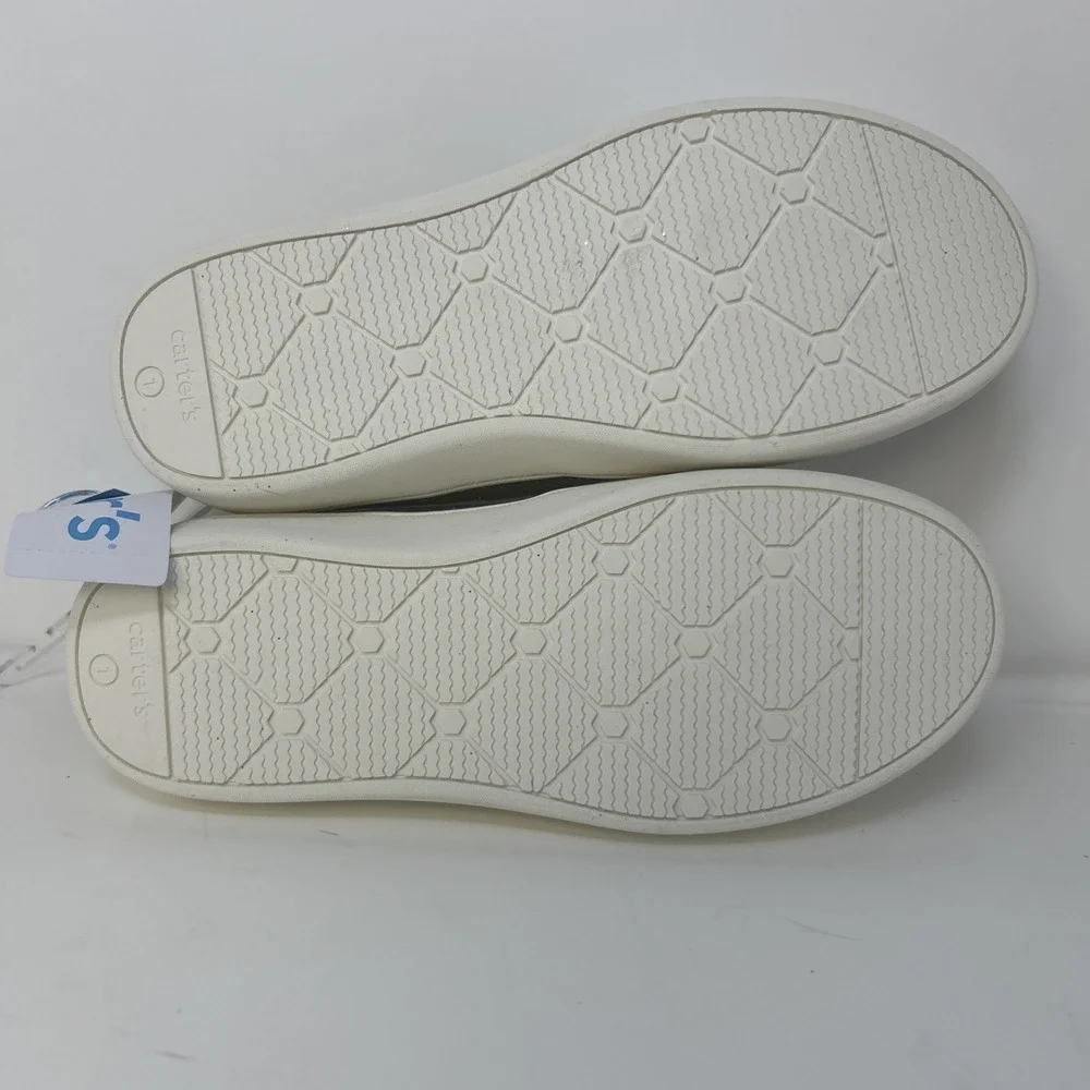 Carter's‎ Kid's Metallic Slip-On Nettie Casual Shoes Silver/Gold Size 1 NWT